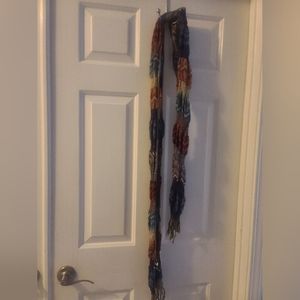 Apt 9 scarf euc multicolored